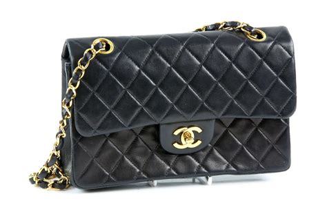 chanel classic 255